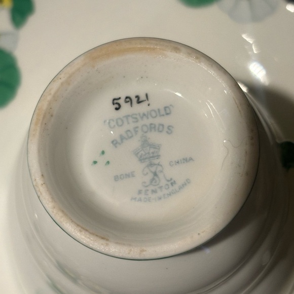 vintage Radfords Fenton teacup and saucer set - Picture 5 of 10